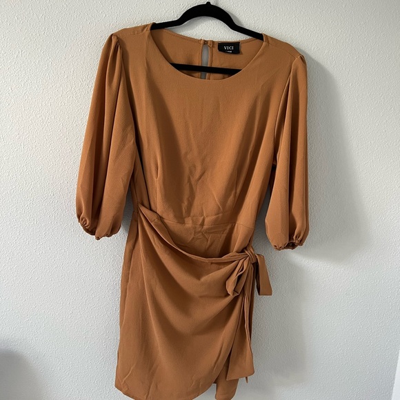 ✨NWOT VICI DRESS ✨ - Picture 12 of 14